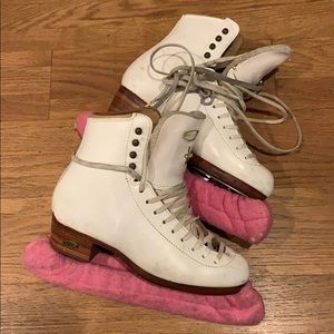 High end Figure skates!!!